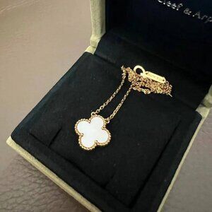 Van Cleef & Arpels Classic White Necklace